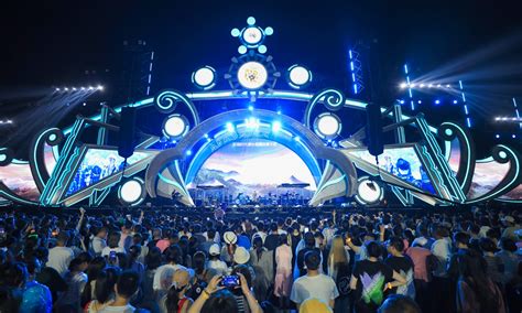 Xiangyang Music Festival - An Explosive Symphony of Talent and Tradition!